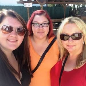 Meet your Posher, Renee